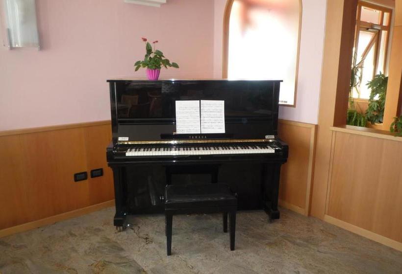 膳宿费 Piccolo Fiore