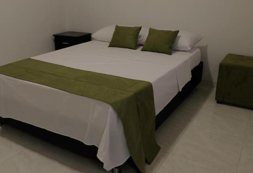 膳宿费 Puerto Caribe Hostal