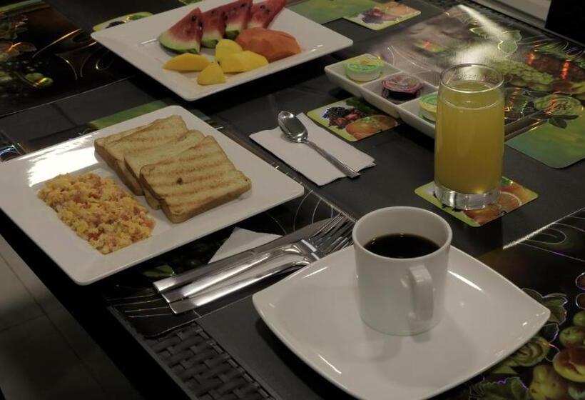 膳宿费 Puerto Caribe Hostal