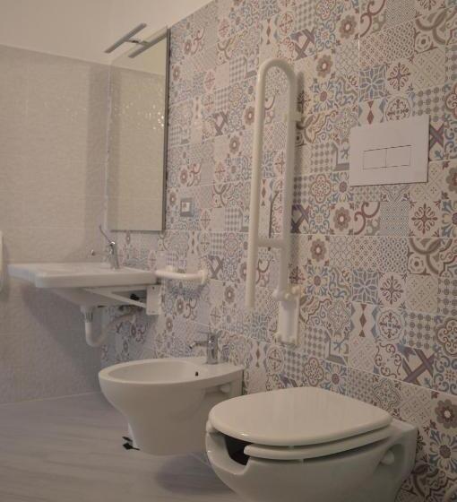 ペンション Sotto Il Cielo Del Cilento