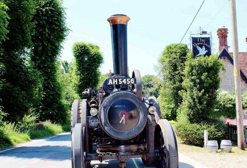 ペンション The Dove Inn