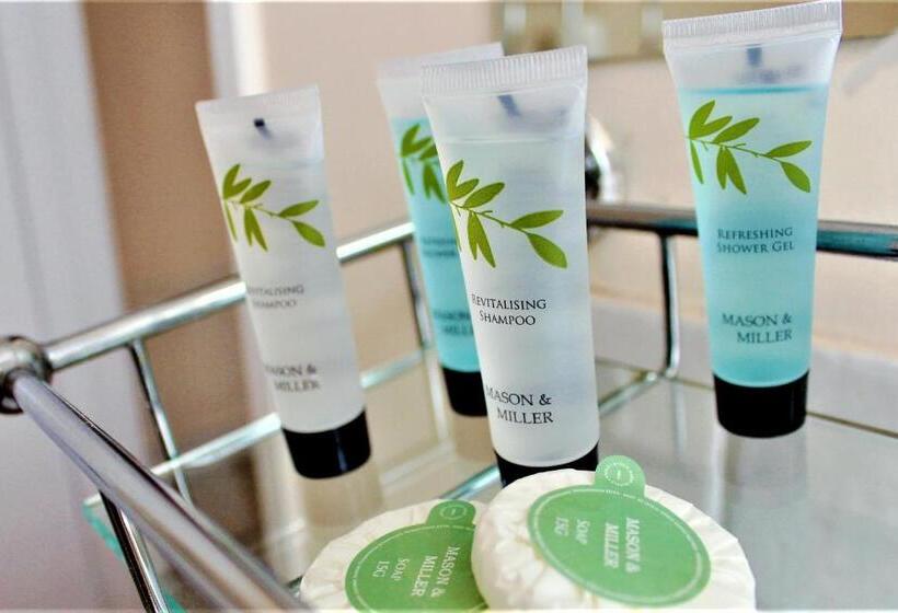 ペンション The Dove Inn