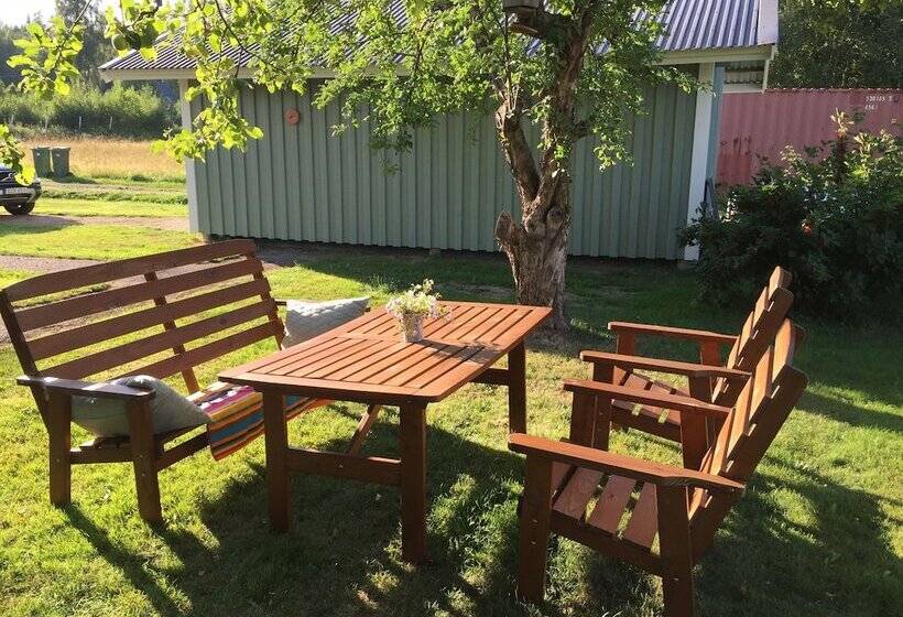 ペンション The Green House Guesthouse Sunnemo