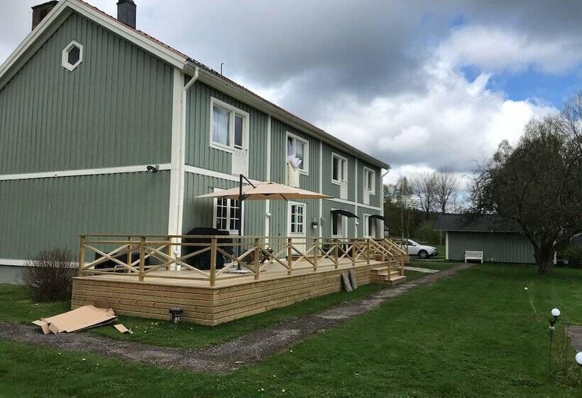 ペンション The Green House Guesthouse Sunnemo