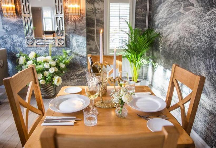 Пансион The Red Lion Stevington