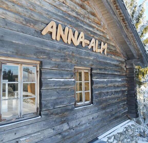 Pension Landhaus Ingrid B&b