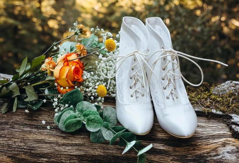 Redwoods River Resort & Campground