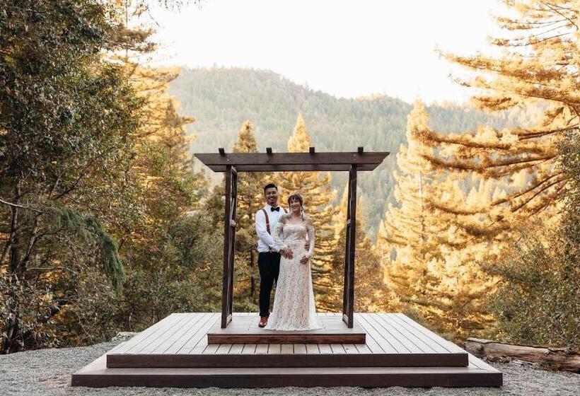 Redwoods River Resort & Campground