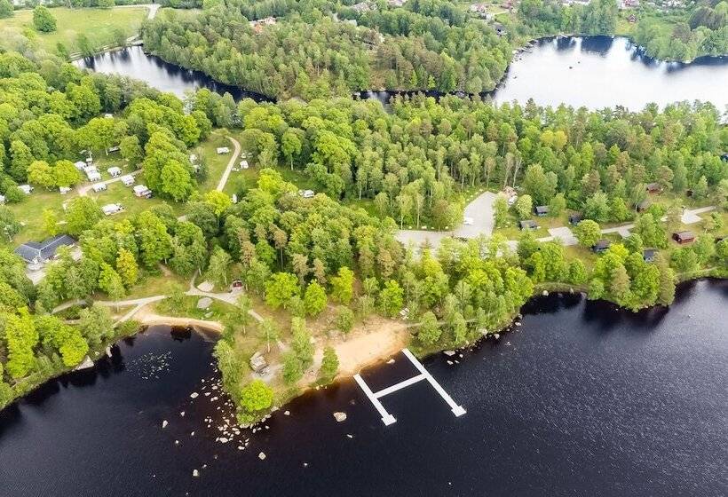 Курорт Långasjönäs Camping & Stugby