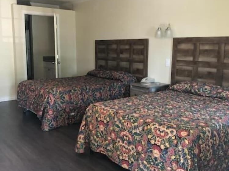 Sierra Crossing Motel