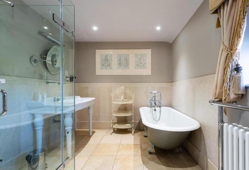 The Hoste And The Vine House Hotels