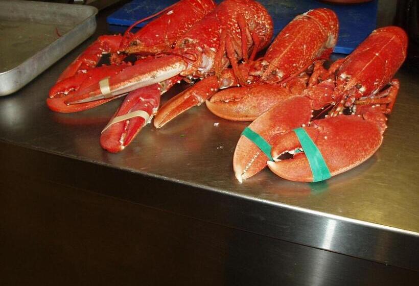 The Old Forge Seafood Restaurant And Bed And Breakfast