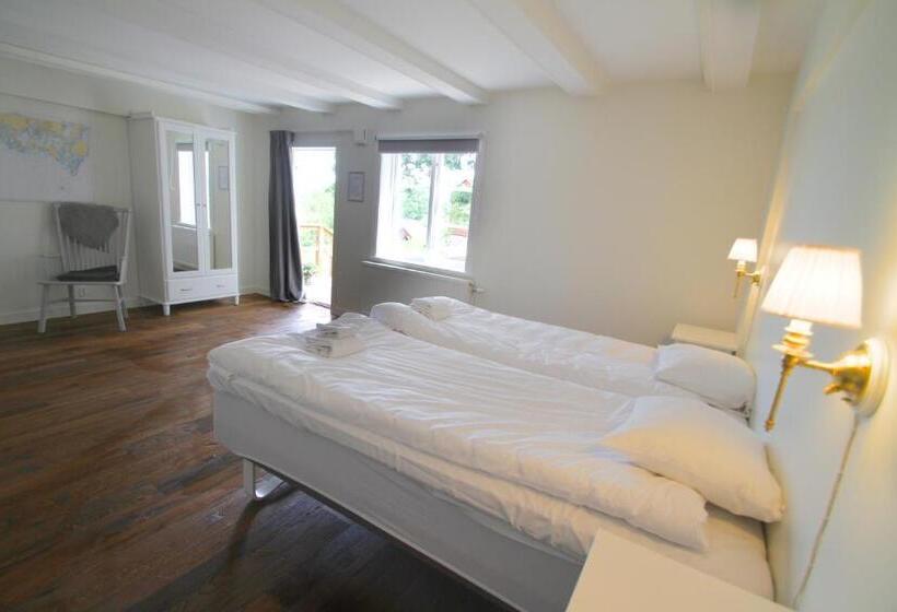 Tjärö Hotell & Vandrarhem