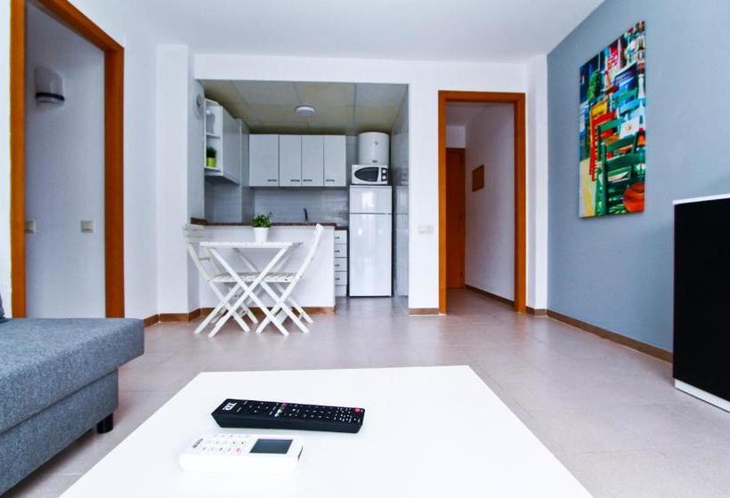 Apartamentos Aromar