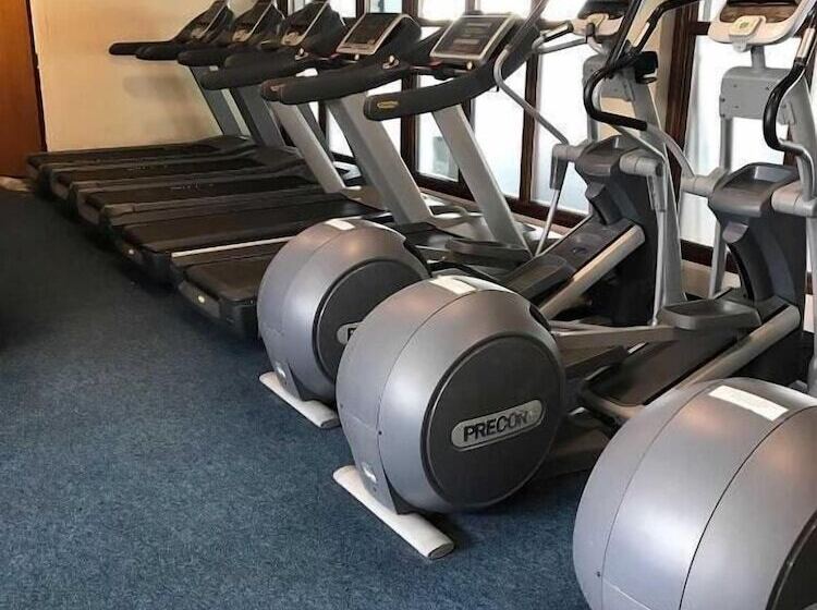 Auburn Lodge Hotel And Leisure Centre