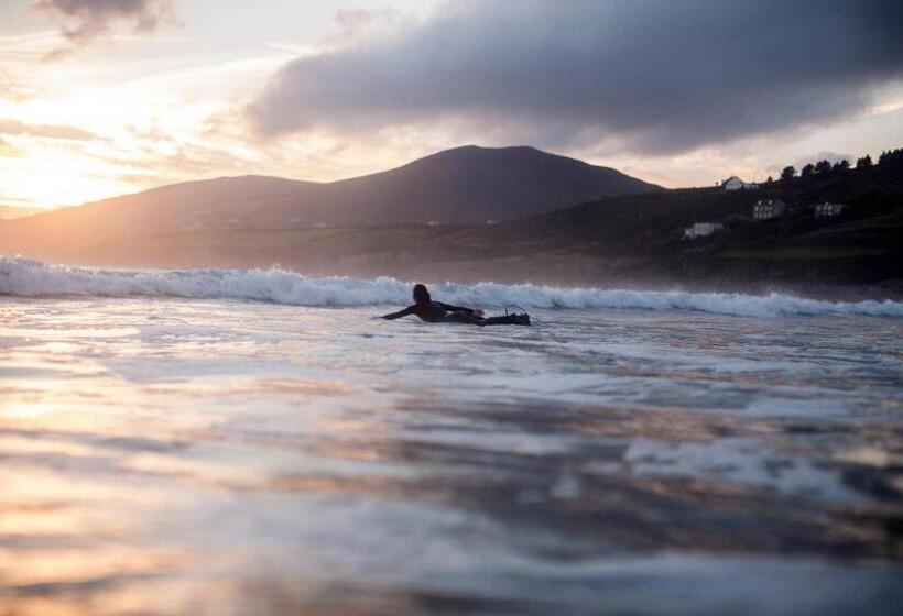 Dingle Benners Hotel
