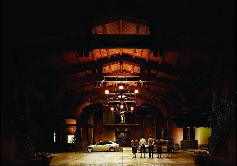 Disney's Grand Californian Hotel