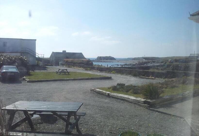 Doonmore Hotel, Bar & Restaurant