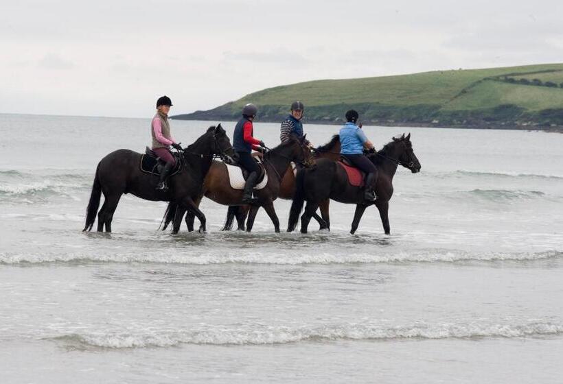 Fernhill House Hotel & Gardens