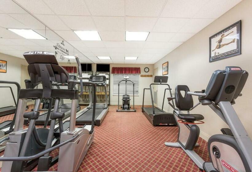 هتل Hawthorn Extended Stay By Wyndham Orlando