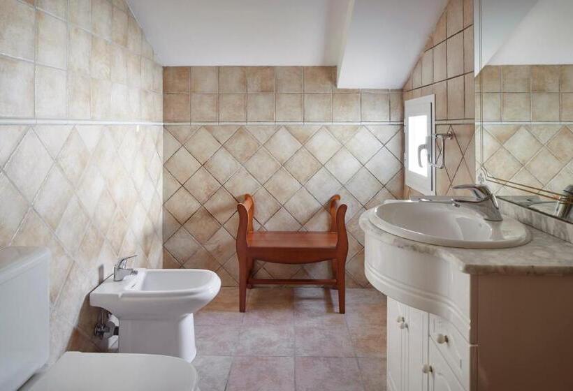 مسافرخانه Leizarooms