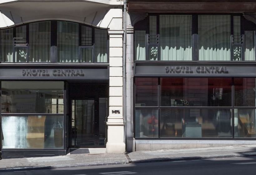 9hotel Central