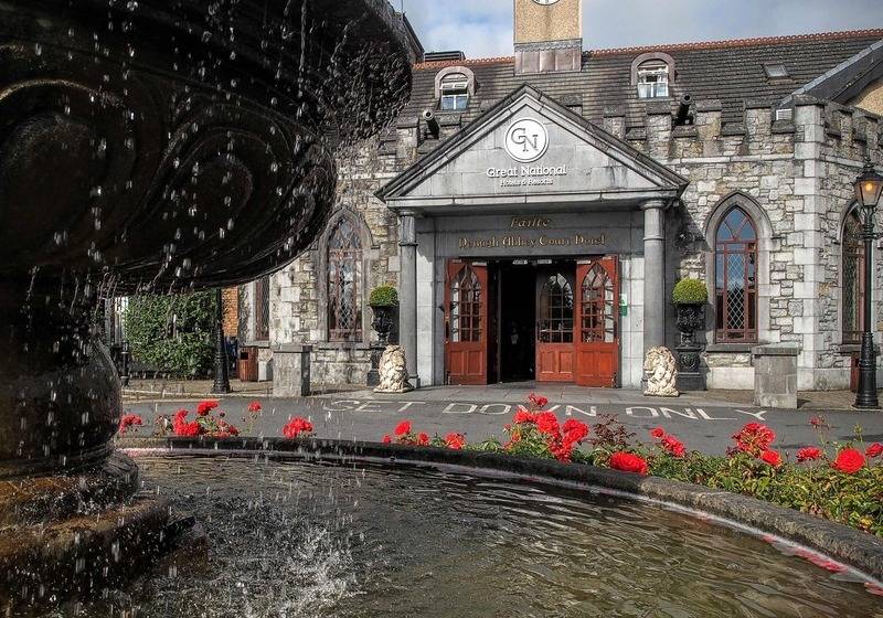 Отель Abbey Court