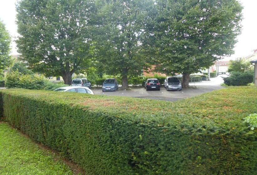 فندق Agena Hagondange