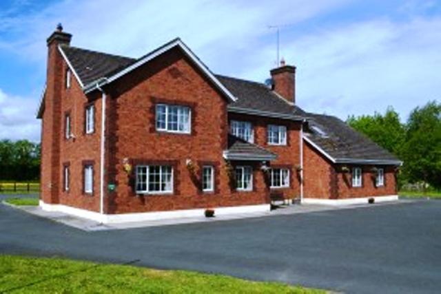 ホテル Ballyvergal House