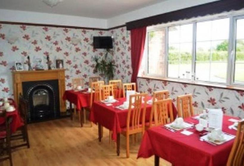 ホテル Ballyvergal House