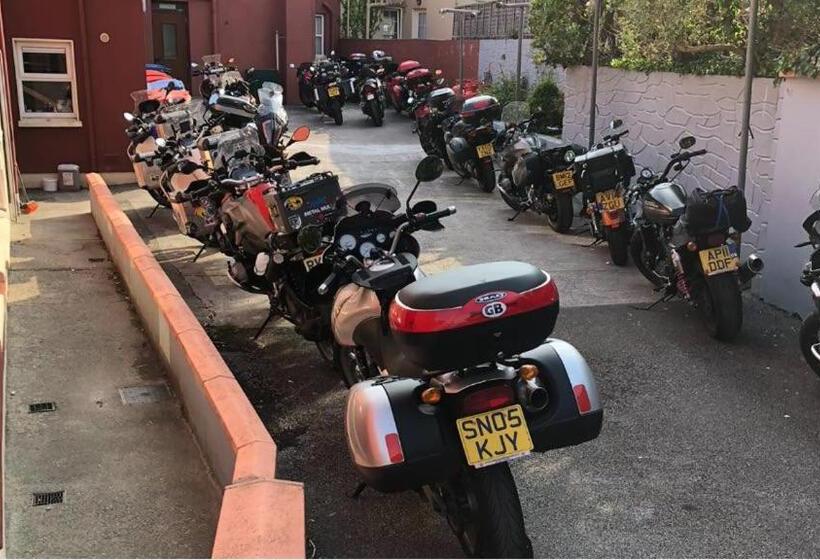 فندق Barr Na Sraide Inn