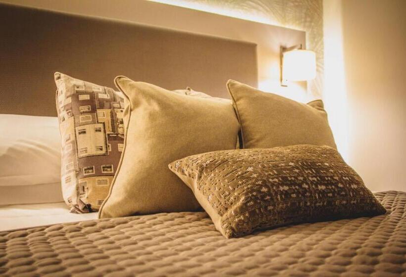 فندق Barr Na Sraide Inn