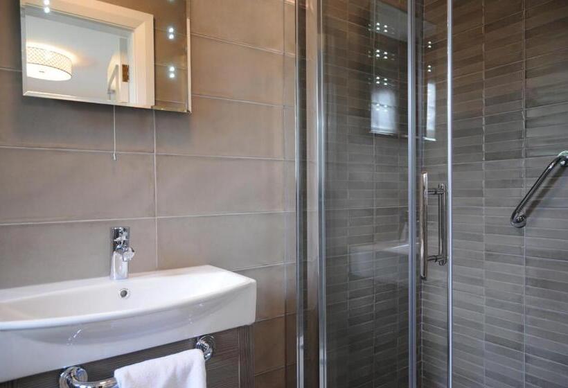 فندق Barr Na Sraide Inn