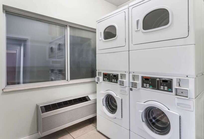 호텔 Baymont By Wyndham Billings