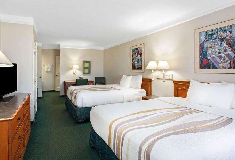 Отель Baymont By Wyndham Fort Stockton