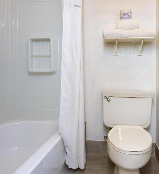 Отель Baymont By Wyndham Fort Stockton