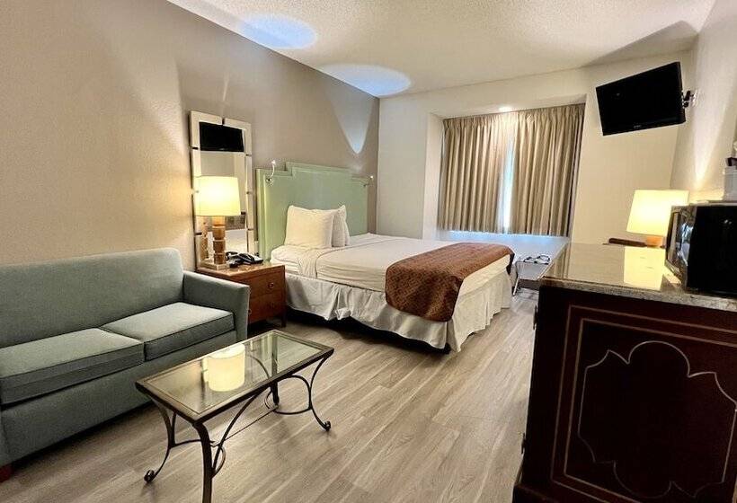 هتل Baymont By Wyndham Orlando International Dr Universal Blvd