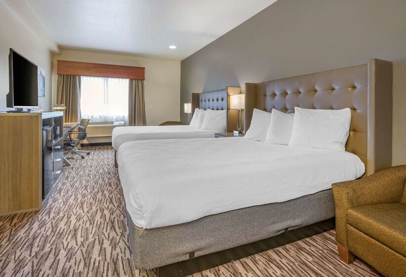 호텔 Best Western Plus Peppertree Airport Inn