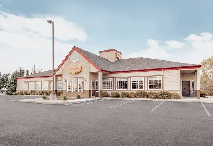 호텔 Best Western Plus Peppertree Airport Inn