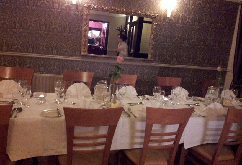 酒店 Blarney Castle