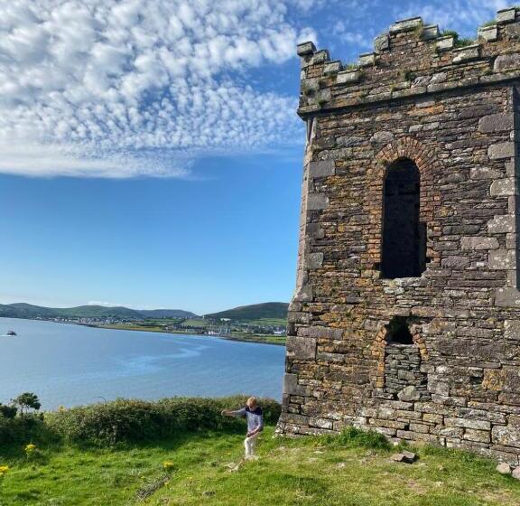 فندق Bolands Accommodation Dingle