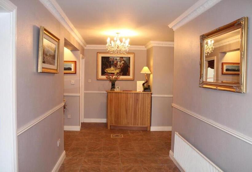 فندق Bolands Accommodation Dingle