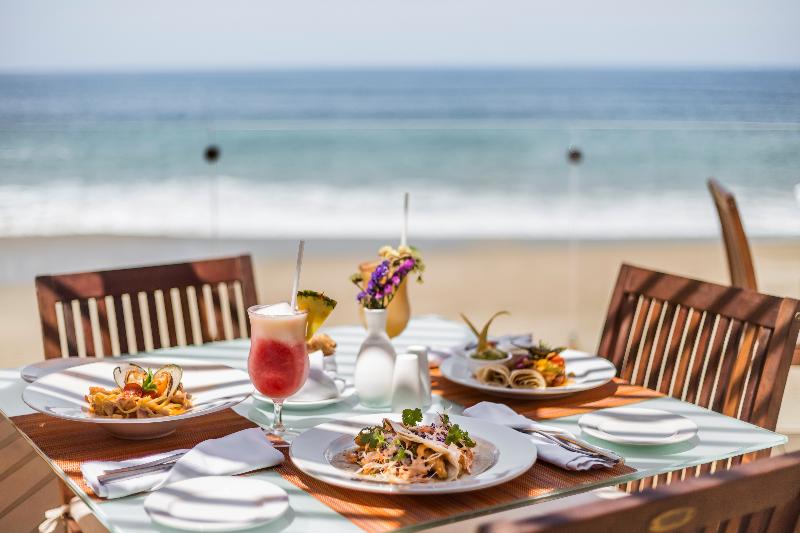 Buenaventura Grand Hotel & Great Moments   All Inclusive