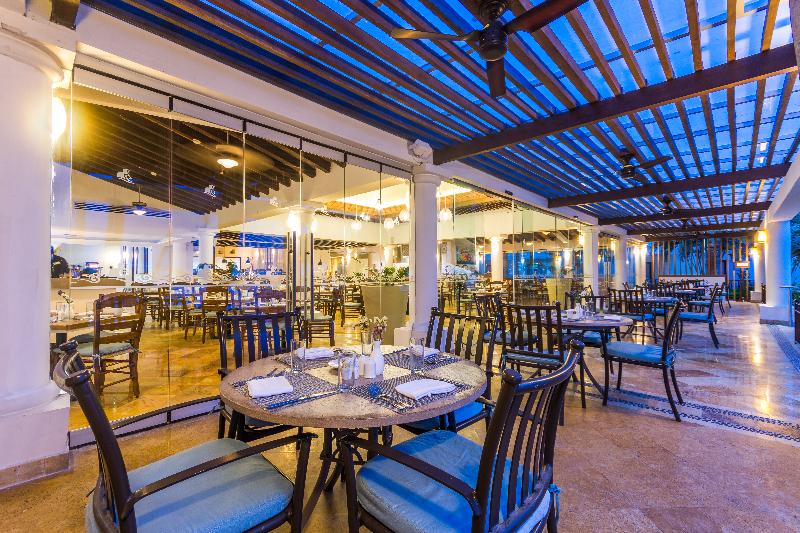 Buenaventura Grand Hotel & Great Moments   All Inclusive