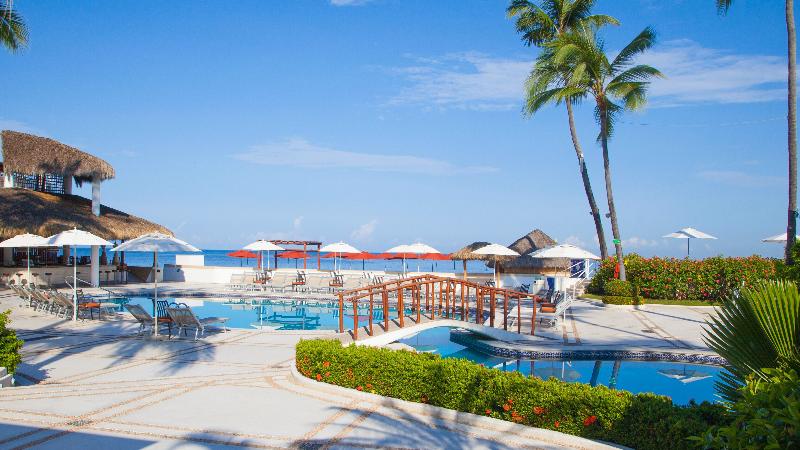 Buenaventura Grand Hotel & Great Moments   All Inclusive