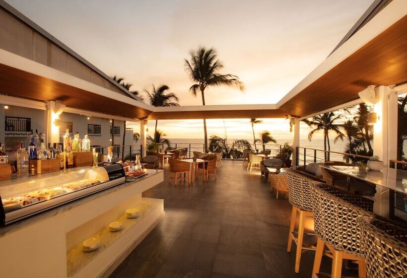 Buenaventura Grand Hotel & Great Moments   All Inclusive