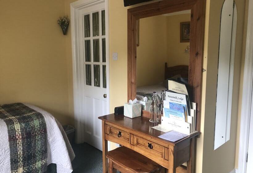 Отель Buttermilk Lodge Guest Accommodation