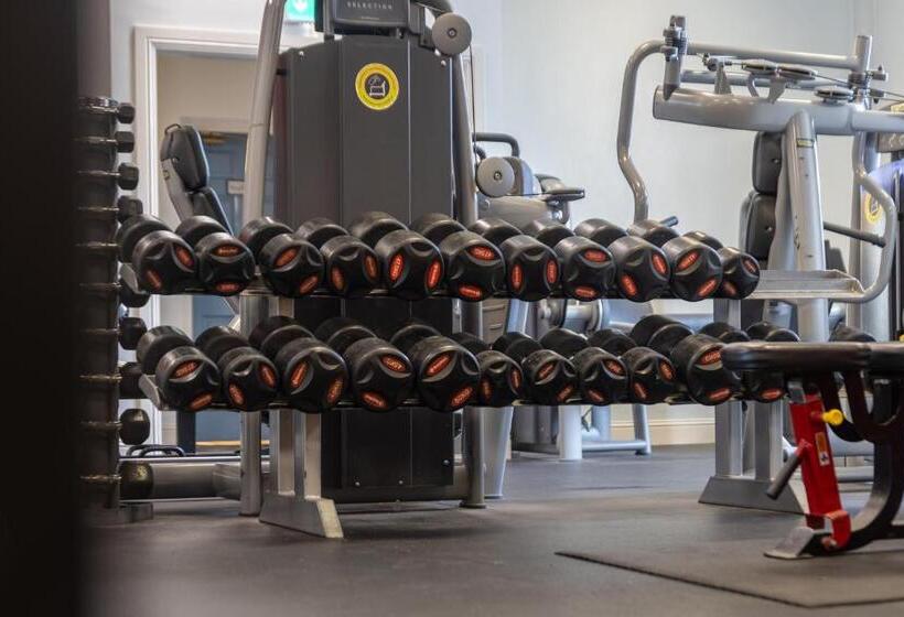 Carrigaline Court Hotel & Leisure Centre