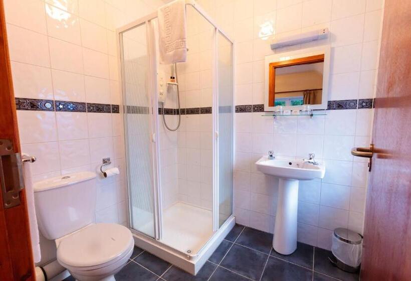 בית מלון כפרי Cawley S Guesthouse