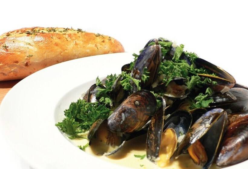 Отель Cill Aodain Court